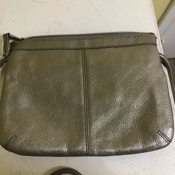 Tignanello pewter color leather crossover purse - Picture 3 of 9